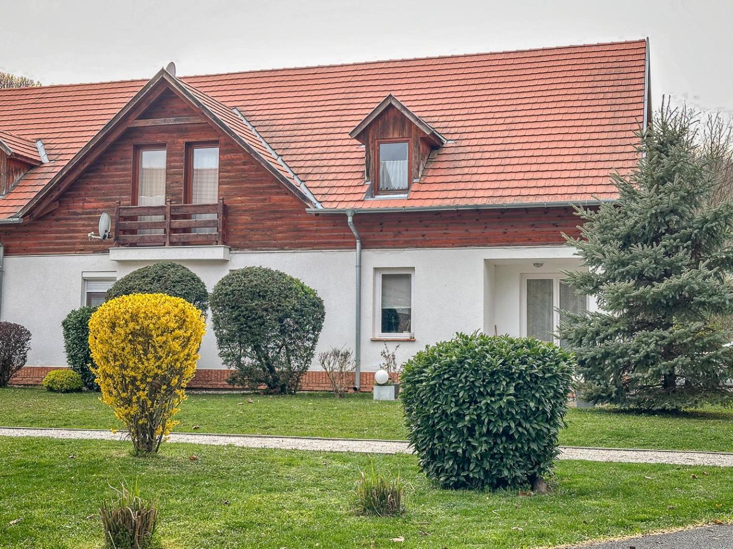 Birdie Apartman Zalacsány Εξωτερικό φωτογραφία